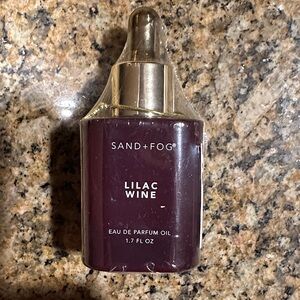 SAND+FOG Lilac Wine Body Oil - Purple
